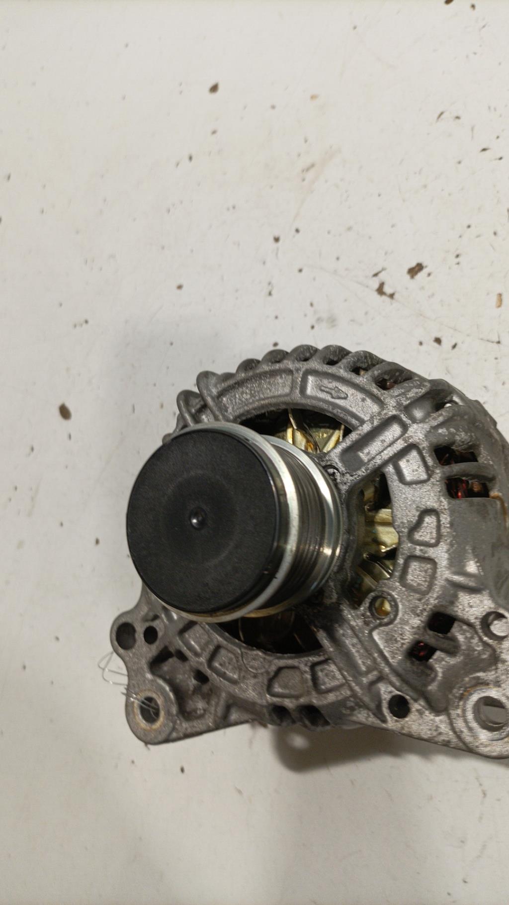 Alternatore VOLKSWAGEN GOLF 5 Diésel - 1