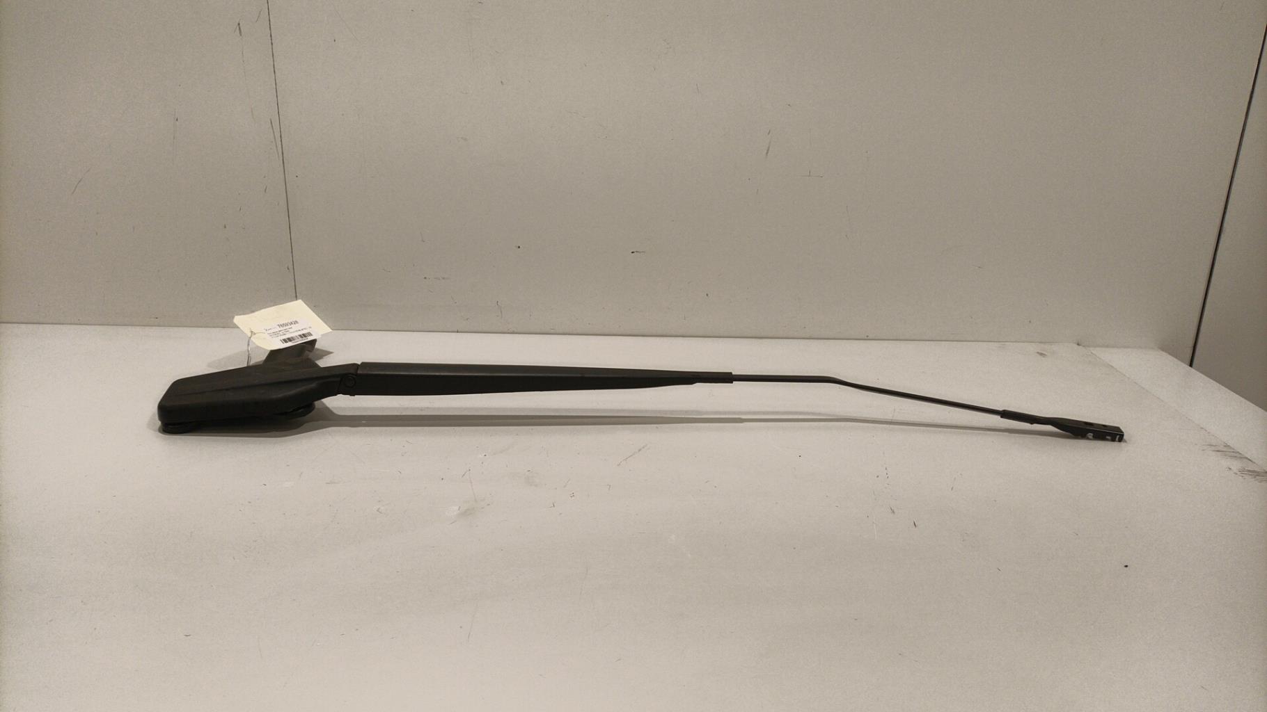Braccio tergicristallo anteriore destro MERCEDES CLASSE V VITO 447 PHASE 1 Diésel - 1