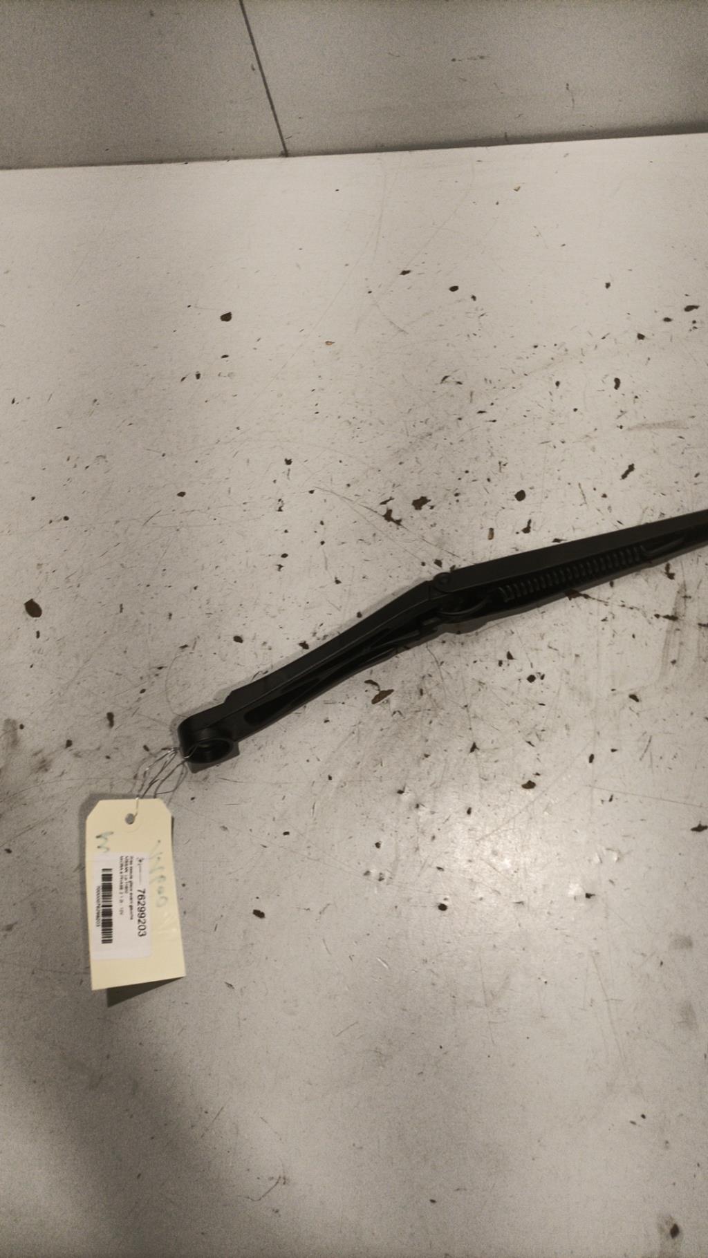 Braccio tergicristallo anteriore sinistro NISSAN MICRA 4 PHASE 2 Gasolina - 1