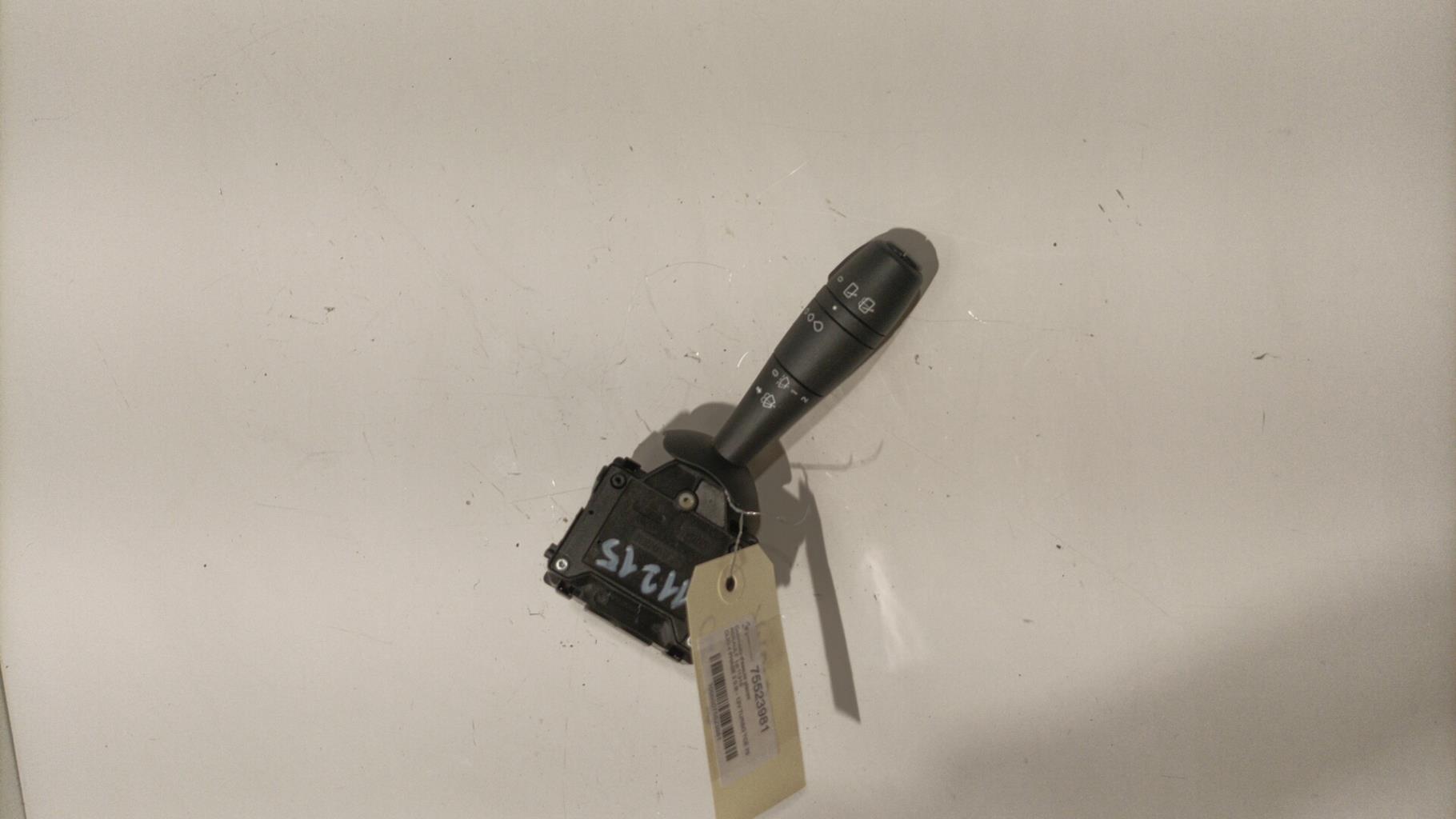 Commodo d'essuie glaces RENAULT CLIO 4 PHASE 2 Essence - 1