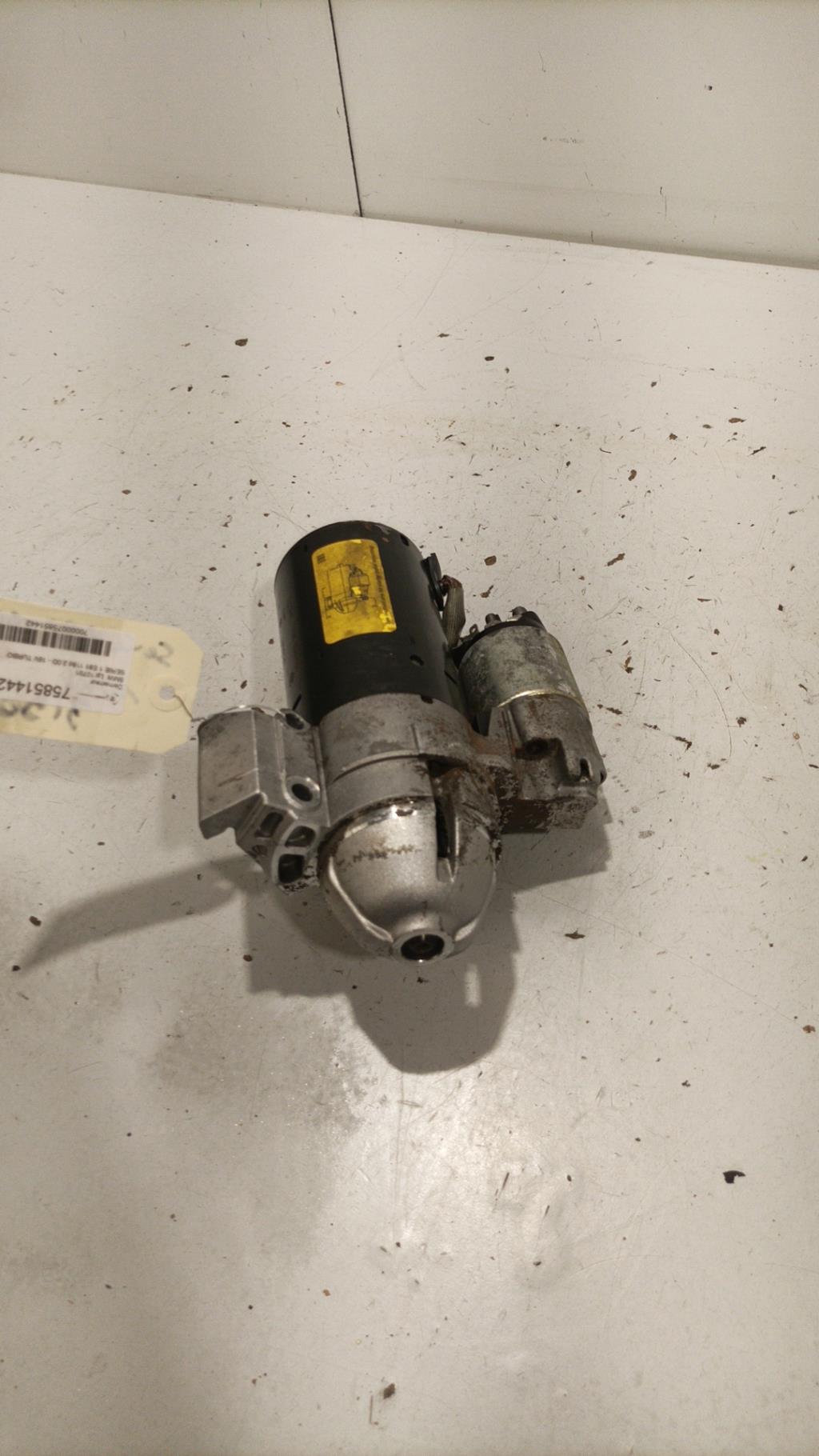 Demarreur BMW SERIE 1 E81 Diesel - 1