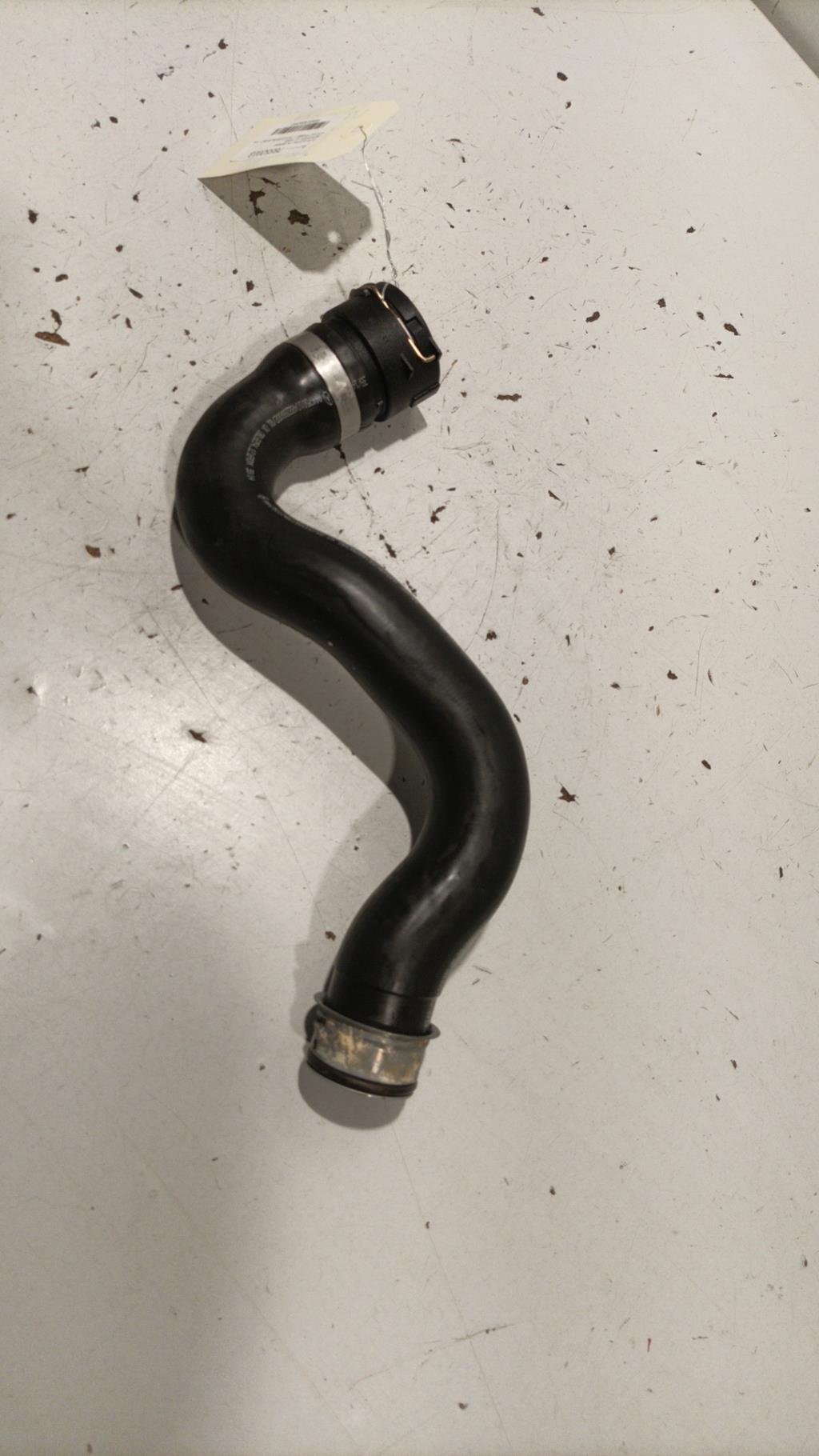 Durite supérieur de radiateur MERCEDES CLASSE V VITO 447 PHASE 1 Diésel - 1