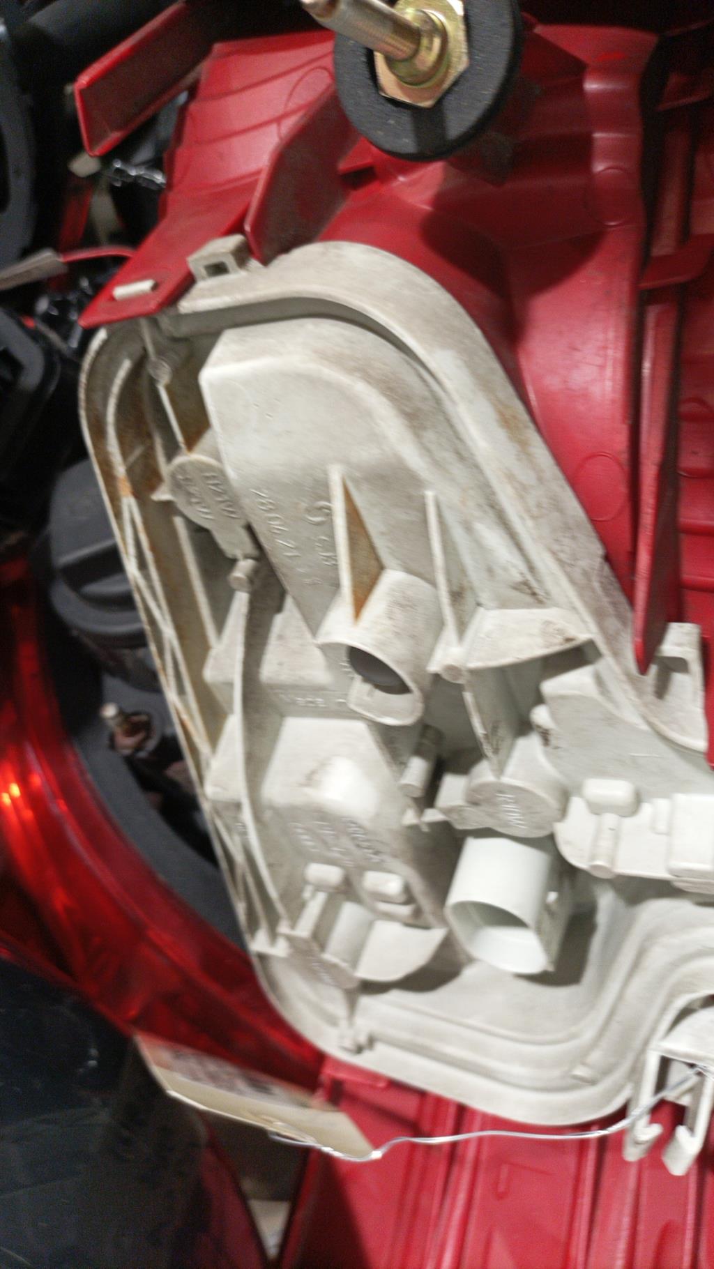 Fanale posteriore principale sinistro (luci) AUDI A3 2 PHASE 1 Diésel - 1