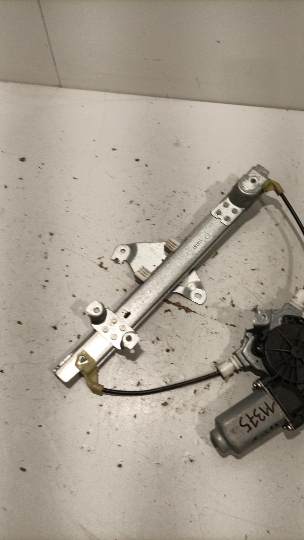 Alzacristalli elettrico posteriore destro NISSAN QASHQAI 1 PHASE 1 Gasolina - 1