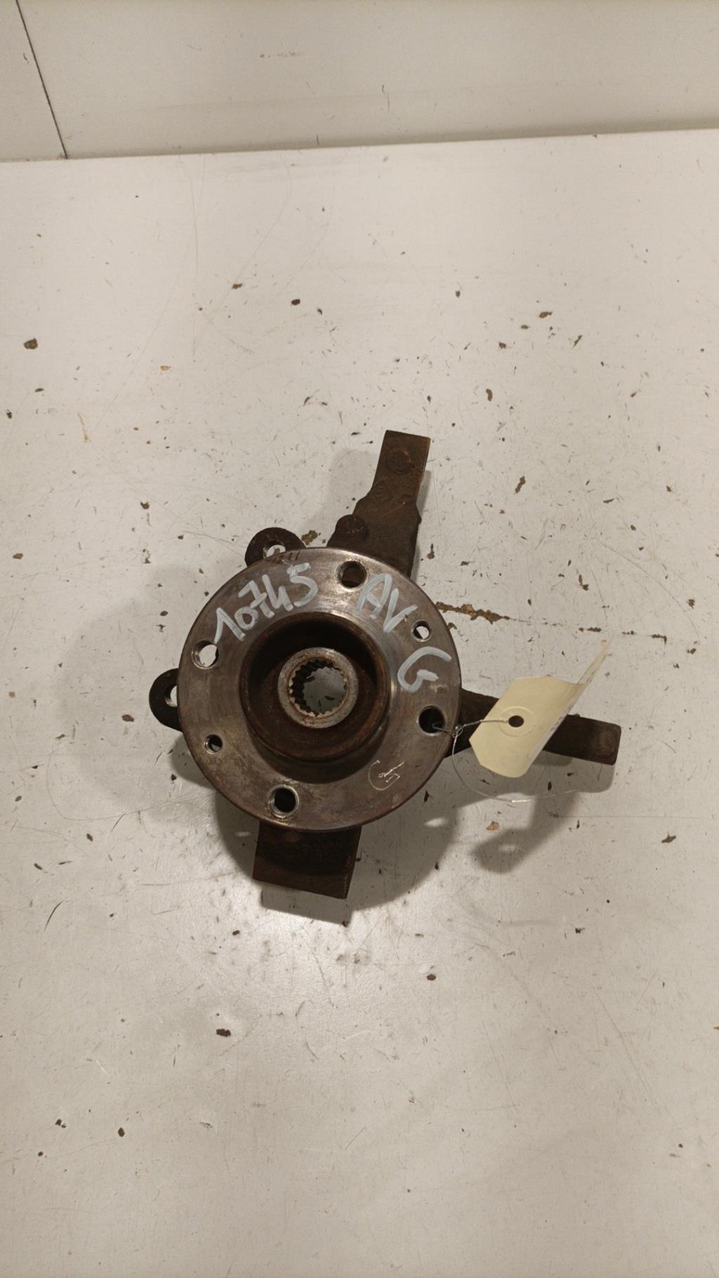 Mozzo anteriore sinistro DACIA SANDERO 1 Gasolina/GLP - 1