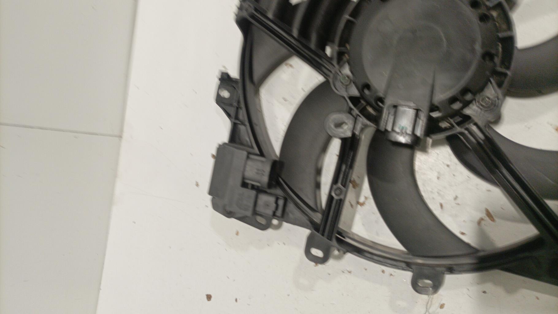 Ventilateur eau CITROEN C3 3 PHASE 1 Essence - 1