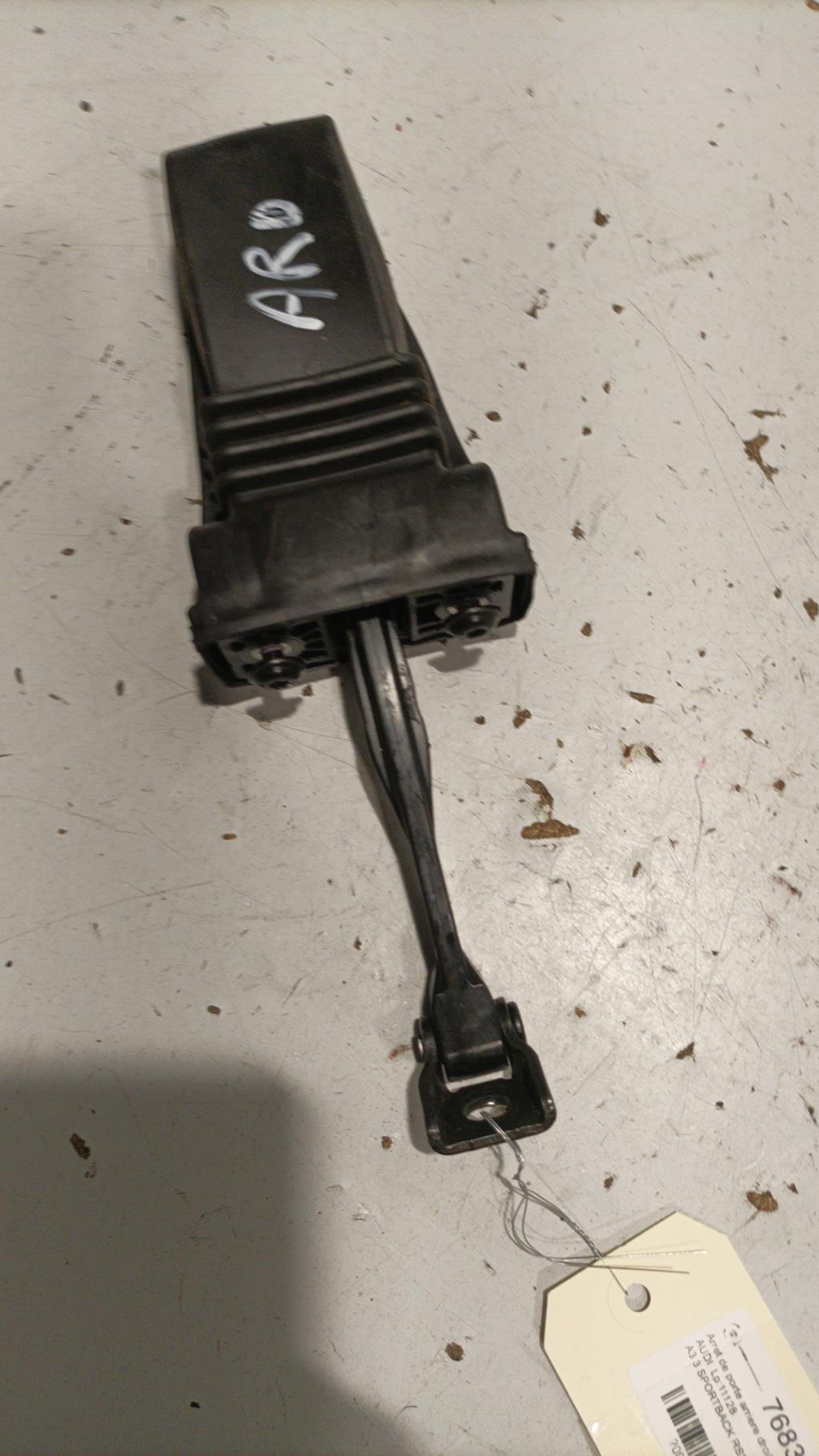 Arresto portiera posteriore destra AUDI A3 3 SPORTBACK RS3 PHASE 1 Gasolina - 1