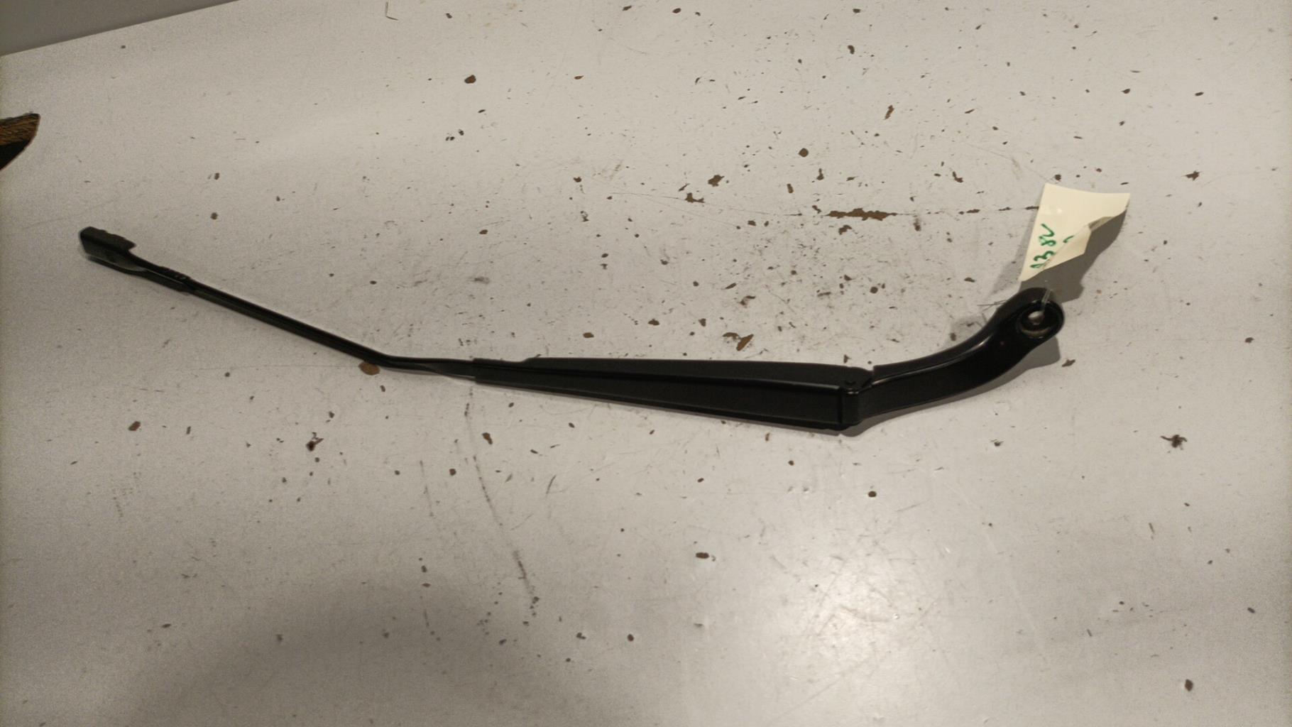 Braccio tergicristallo anteriore destro AUDI A3 3 SPORTBACK RS3 PHASE 1 Gasolina - 1