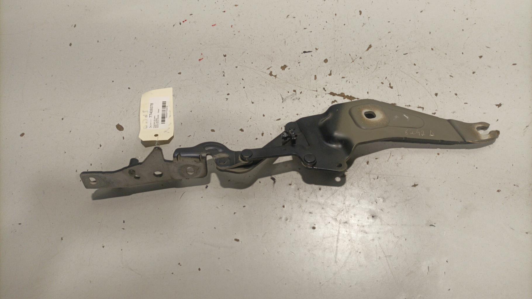 Charniere de capot BMW X6 E71/E72 PHASE 1 Diesel - 1