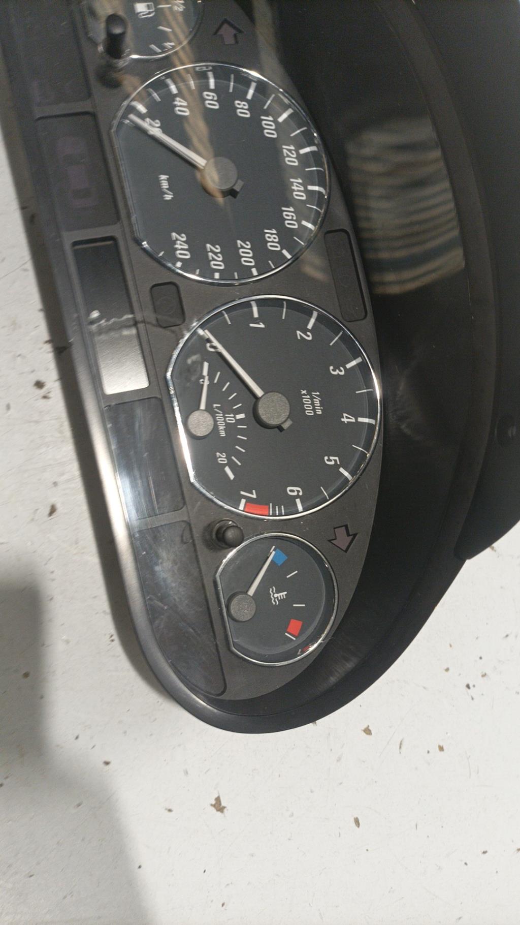 Compteur BMW SERIE 3 E46 COUPE PHASE 2 Essence - 1