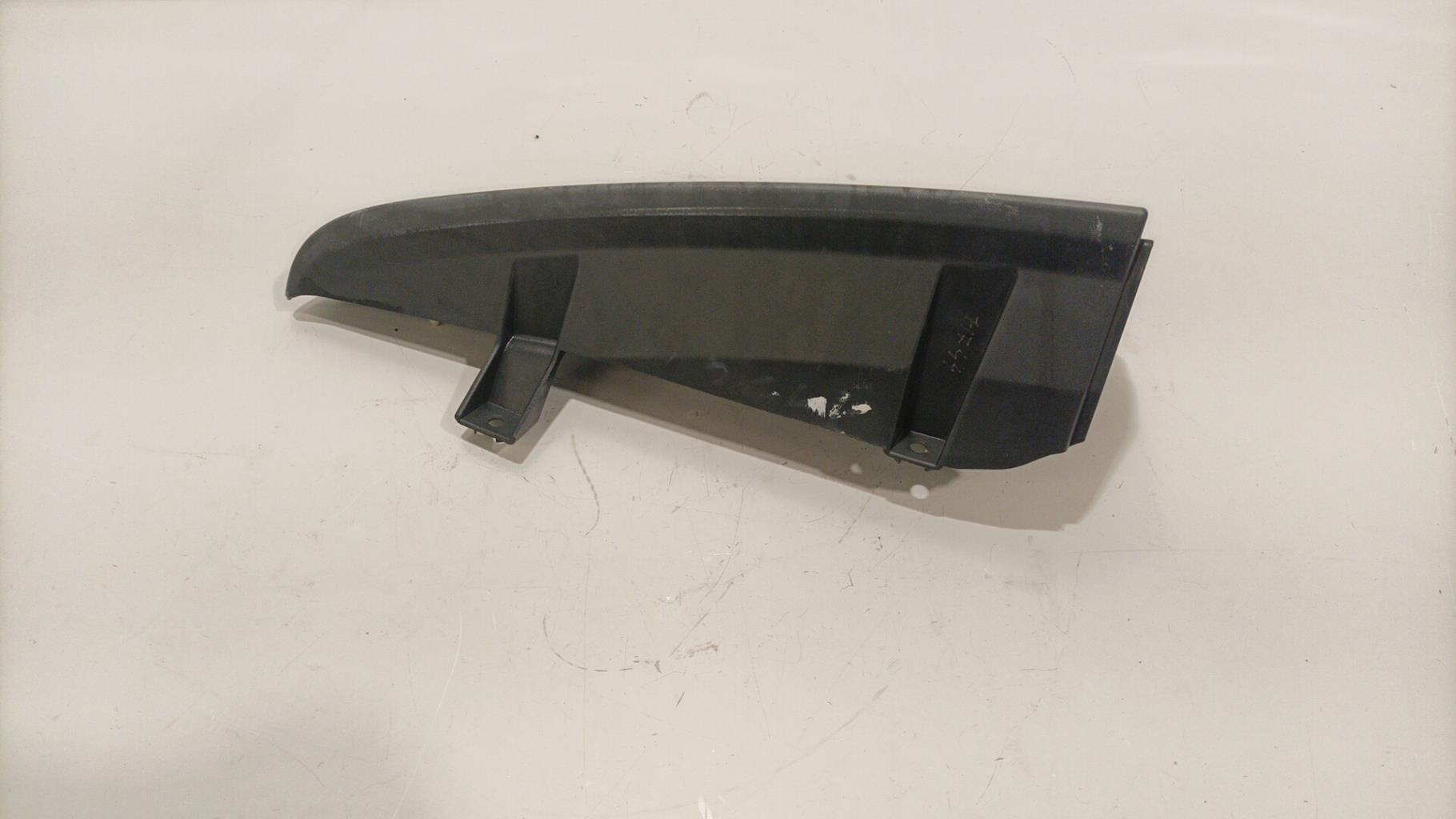 Cornice fanale posteriore destro RENAULT KANGOO 2 PHASE 1 Diésel - 1