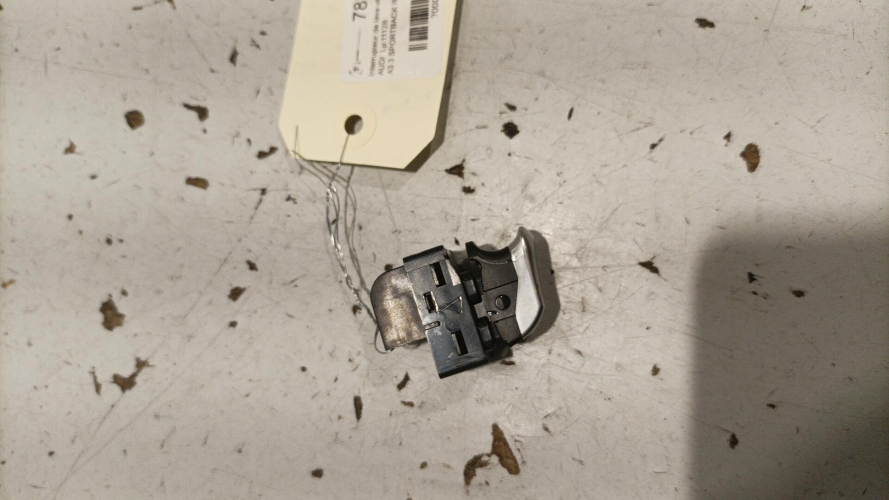 Interruttore lavacristalli posteriore sinistro AUDI A3 3 SPORTBACK RS3 PHASE 1 Gasolina - 1