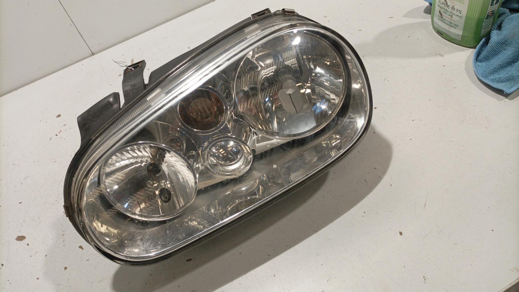 Gruppo ottico anteriore principale sinistro (luci)(faro) VOLKSWAGEN GOLF 4 Gasolina - 1