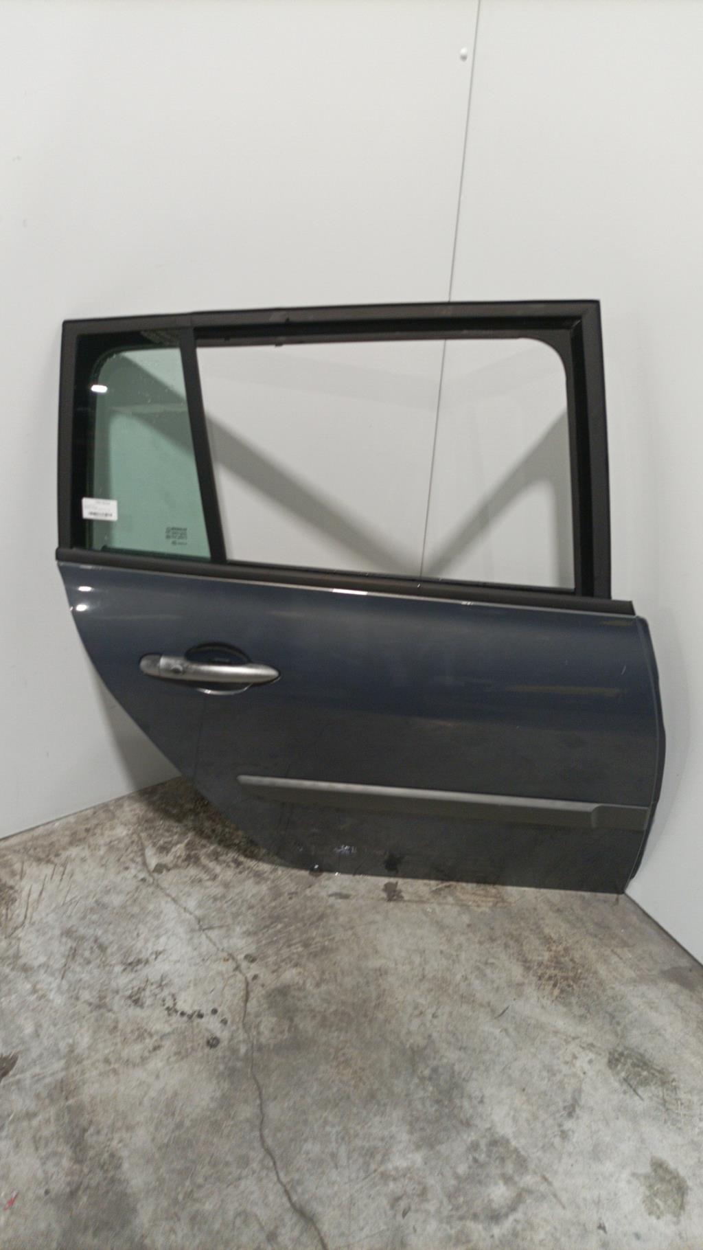 Puerta trasera derecha RENAULT MEGANE 2 PHASE 2 BREAK Gasolina - 1