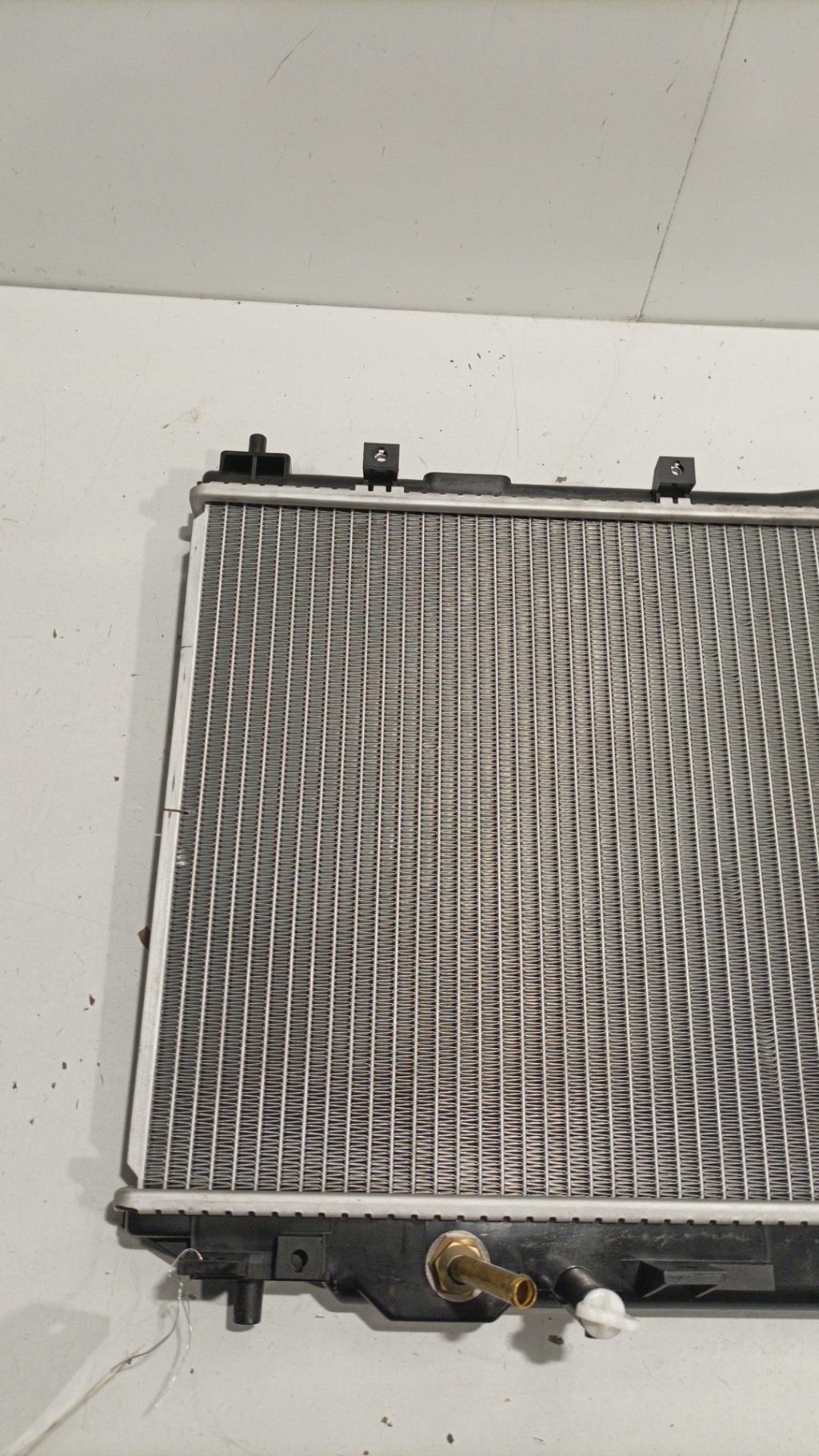 Radiateur eau HONDA CIVIC 7 PHASE 1 Essence - 1