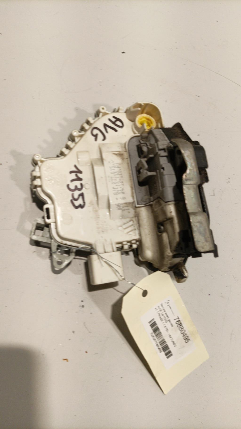 Serrure avant gauche AUDI A1 1 PHASE 1 Diesel - 1