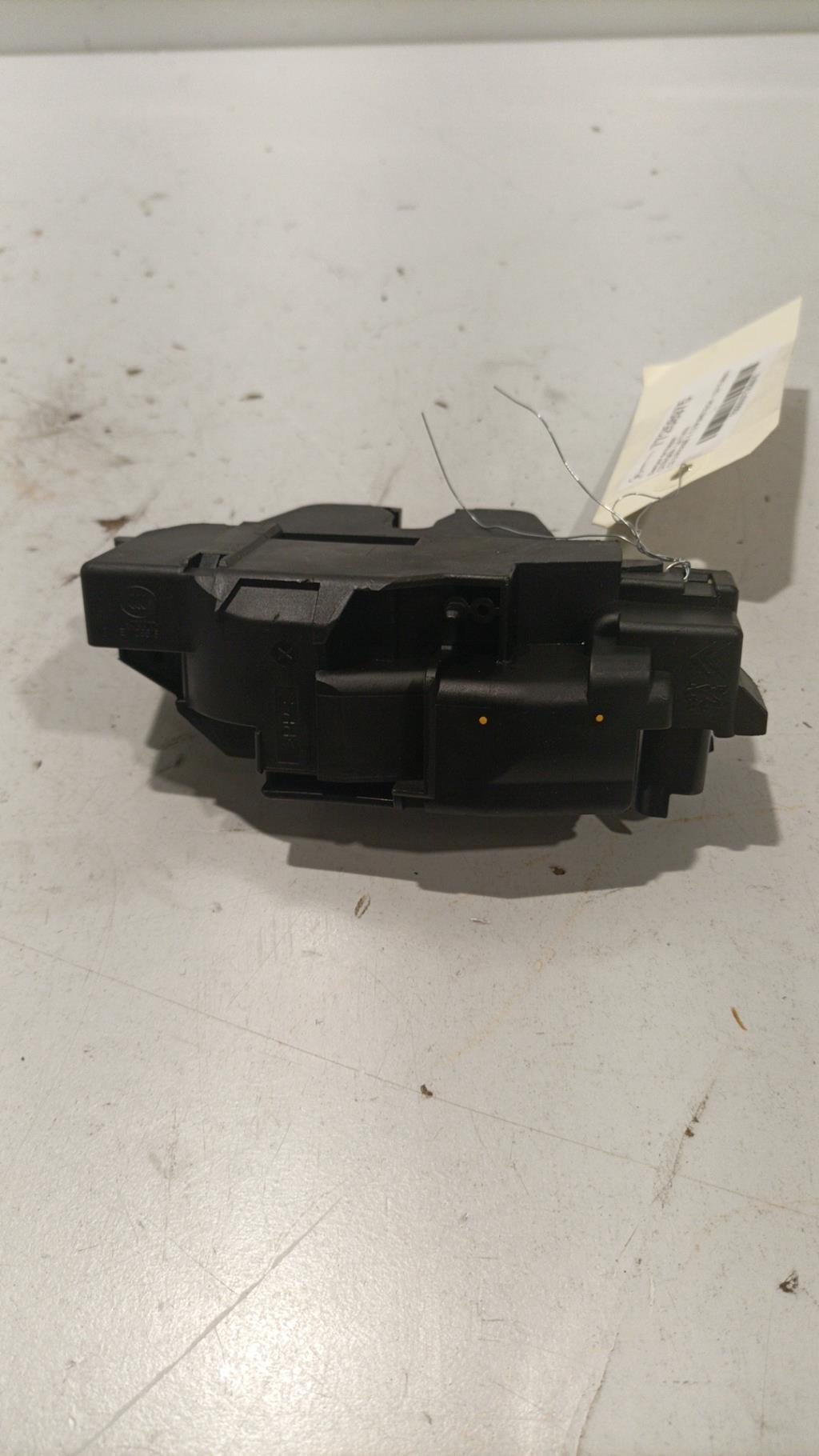 Serrure de hayon CITROEN C3 3 PHASE 1 Essence - 1