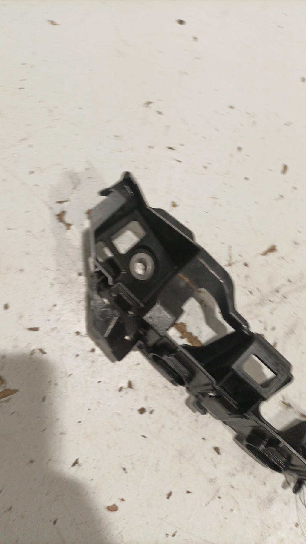 Support aile droit VOLKSWAGEN GOLF 7 PHASE 1 Diesel - 1
