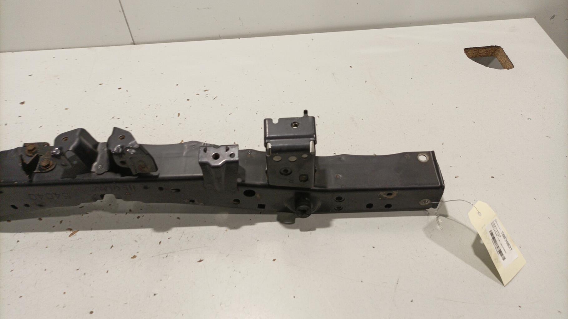 Traversa superiore TOYOTA PRIUS 3 PHASE 1 Gasolina/Híbrido - 1
