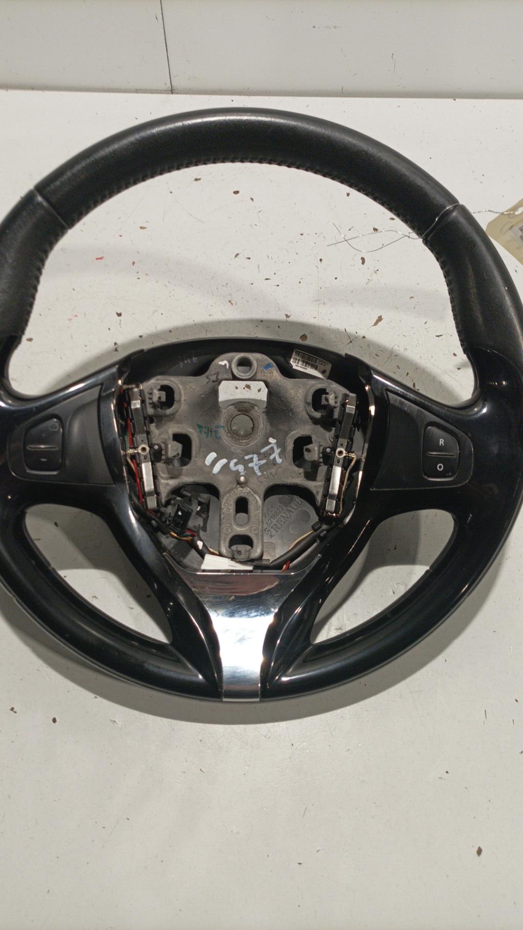 Volant RENAULT CAPTUR 1 PHASE 1 Diesel - 1