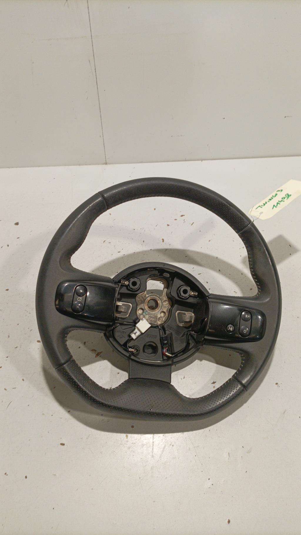Volant RENAULT TWINGO 3 PHASE 1 Essence - 1