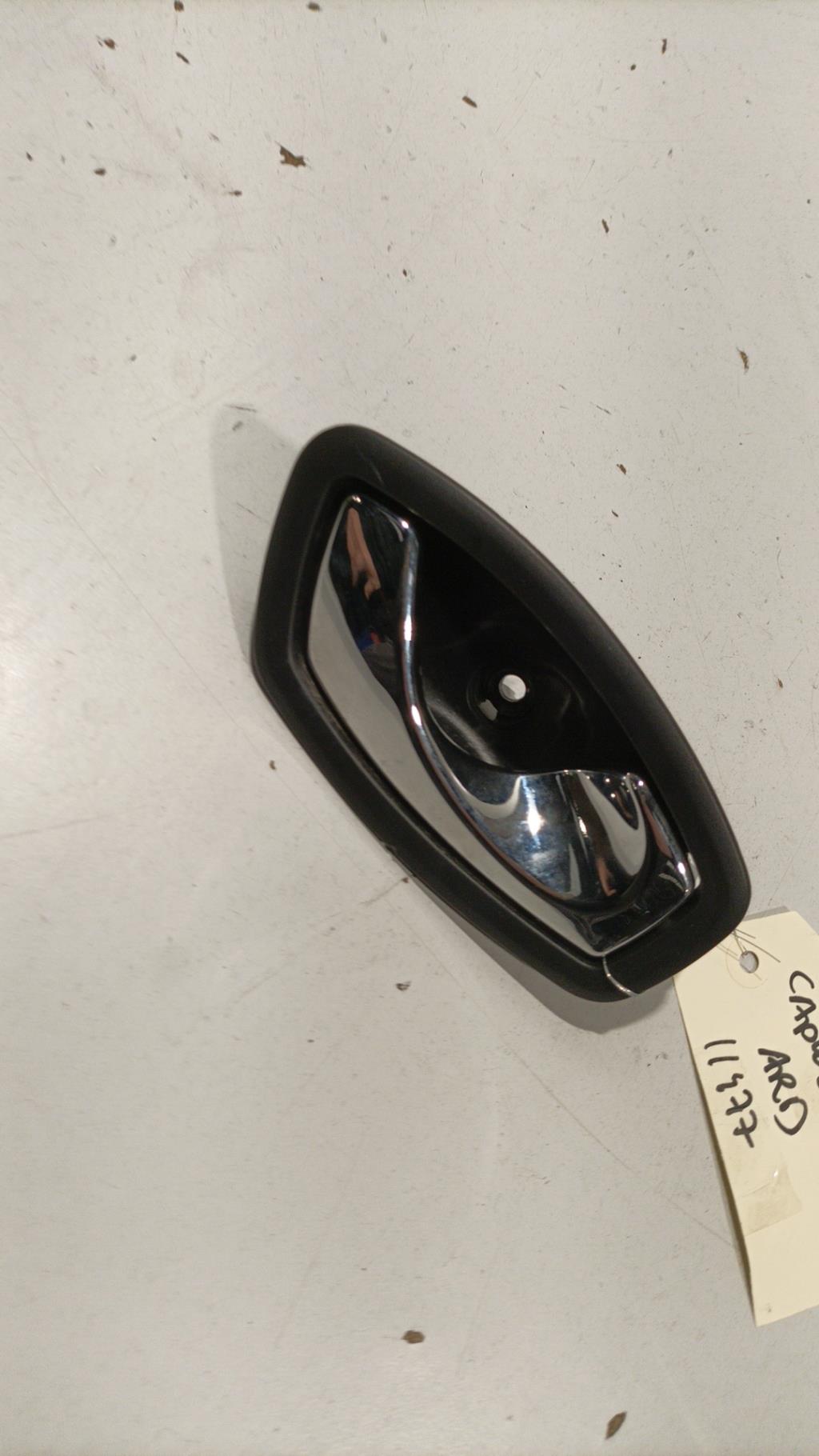 Maniglia interna posteriore destra RENAULT CAPTUR 1 PHASE 1 Diésel - 1