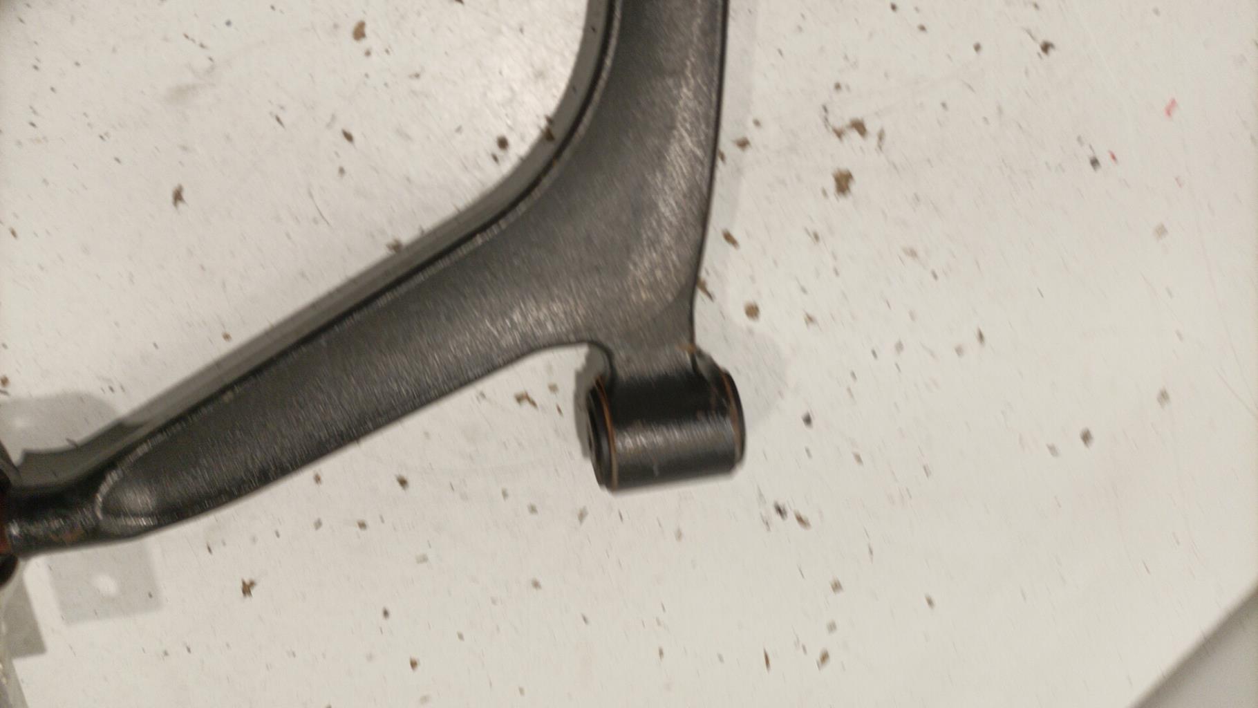 Triangle avant gauche CITROEN BERLINGO 1 PHASE 1 Diesel - 1