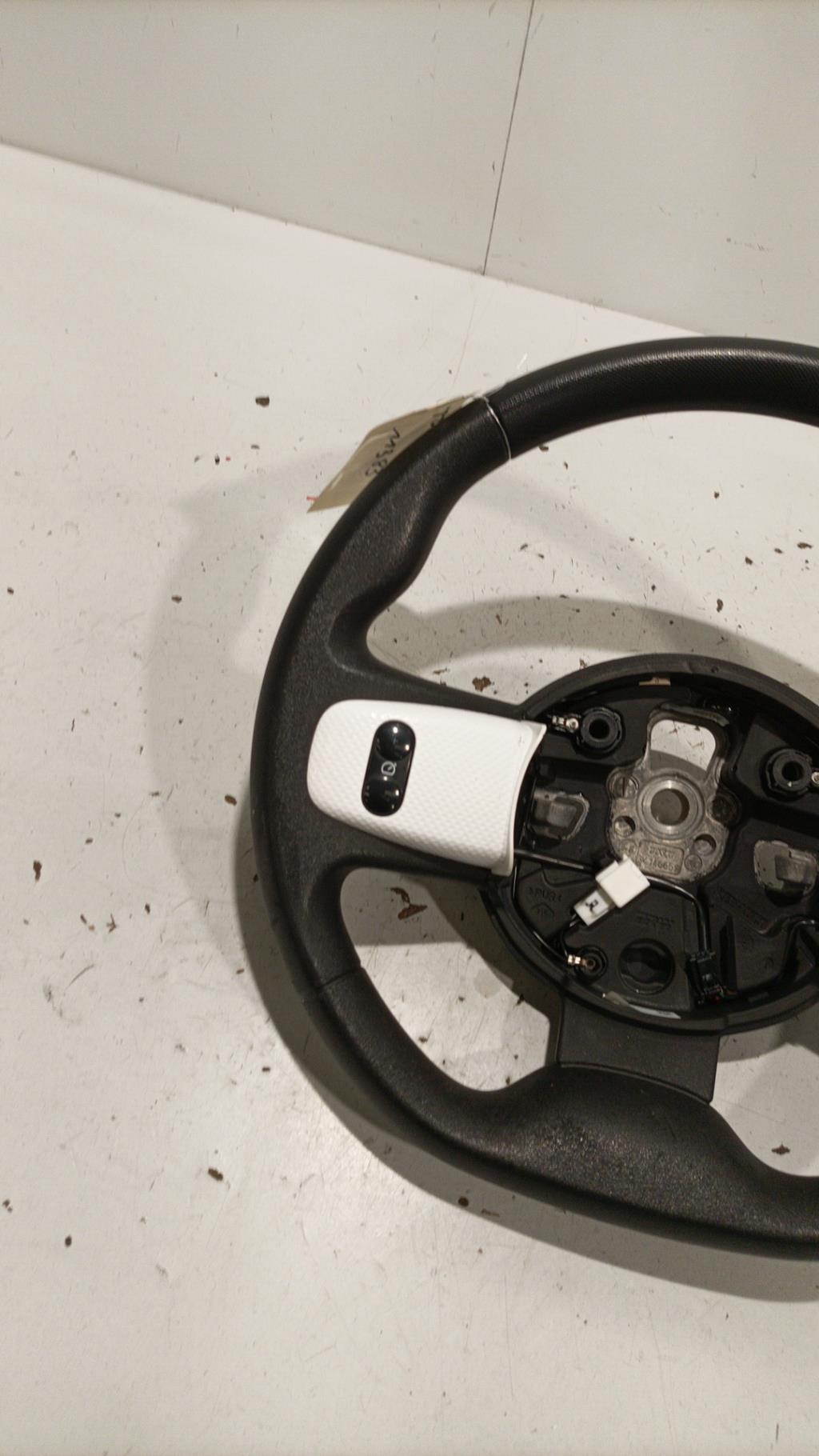 Volant RENAULT TWINGO 3 PHASE 1 Essence - 1