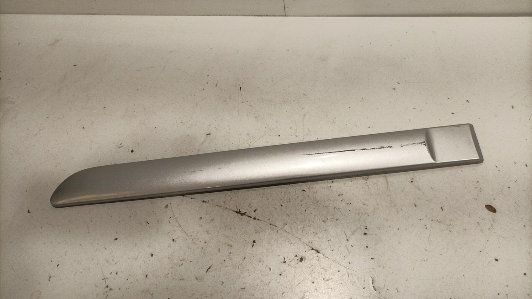 Modanatura portiera posteriore sinistra  CITROEN C3 1 PHASE 2 Diésel - 1