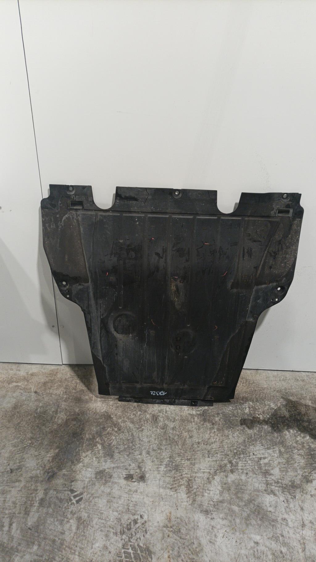 Cache sous moteur RENAULT CLIO 4 PHASE 1 Diesel - 1