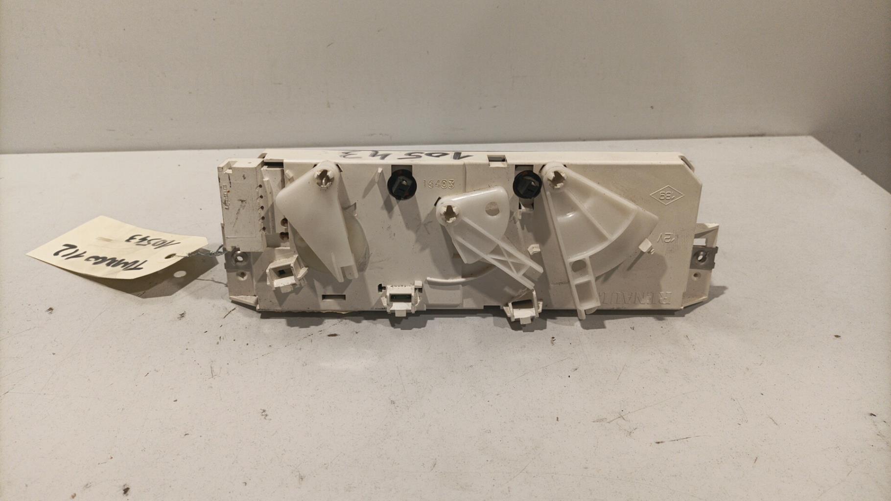 Commande chauffage RENAULT TWINGO 1 PHASE 3 Essence - 1