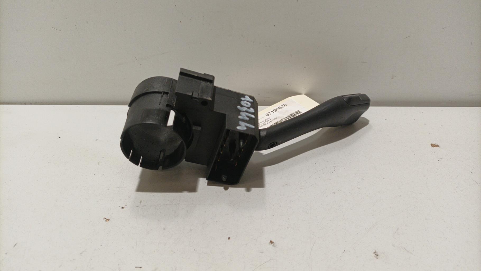 Commodo phare SEAT TOLEDO 2 Essence - 1