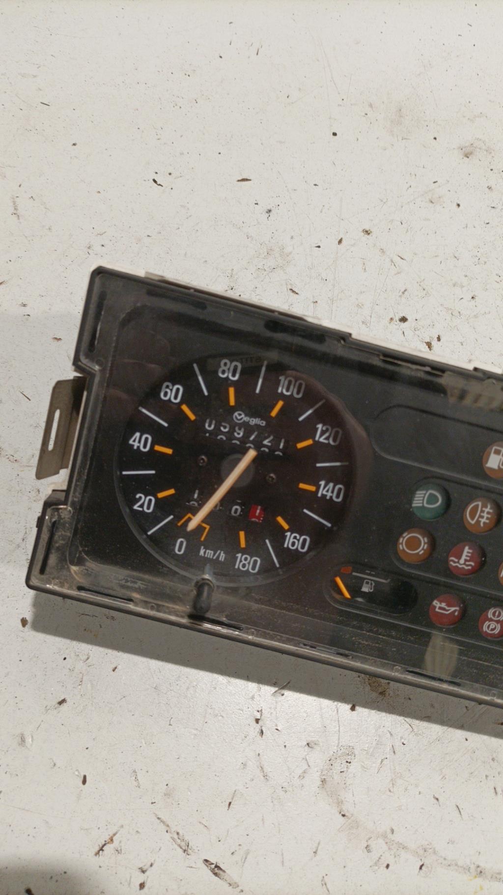Compteur RENAULT SUPER 5 Essence - 1