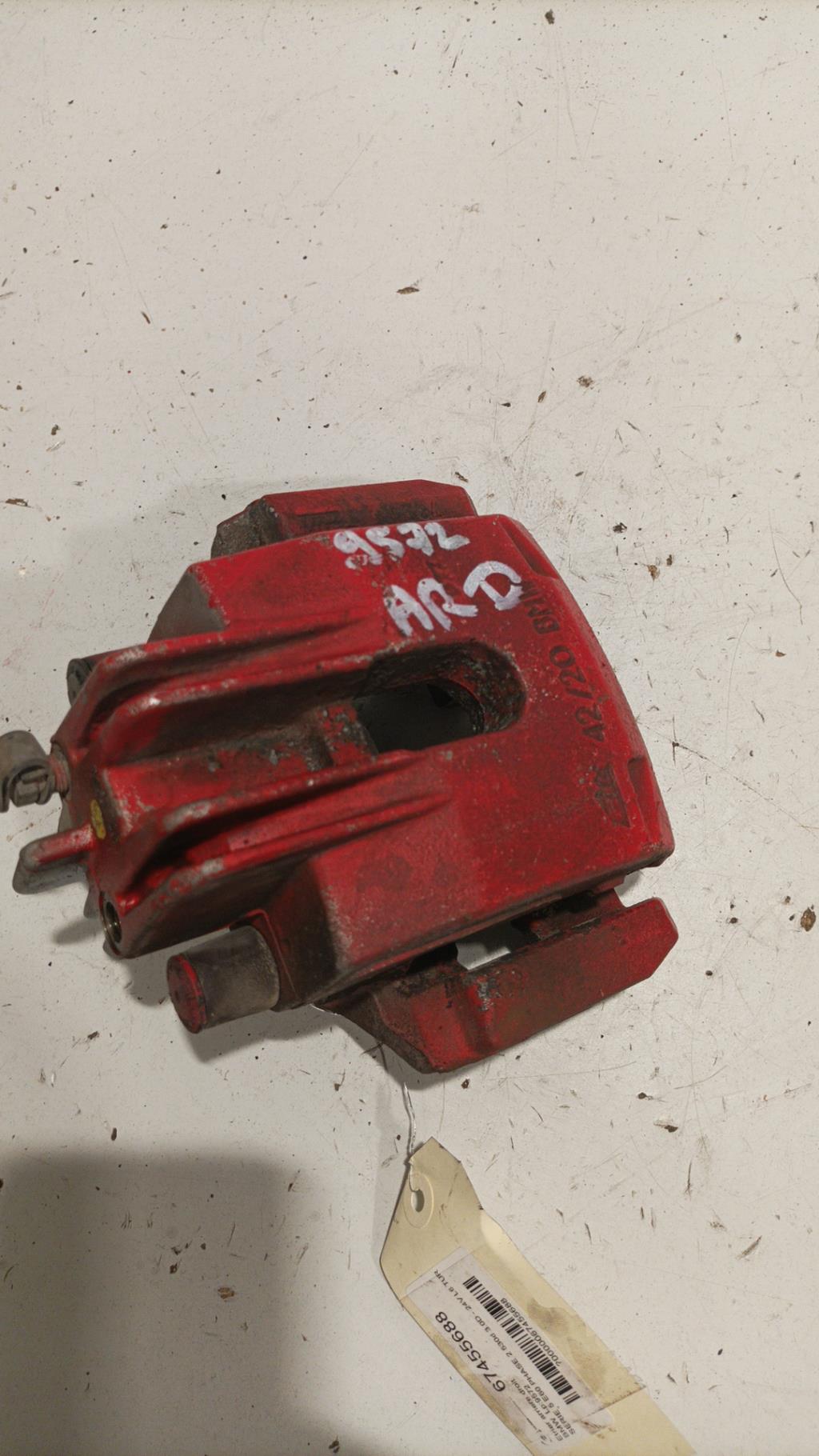 Pinza freni posteriore destra BMW SERIE 5 E60 PHASE 2 Diésel - 1