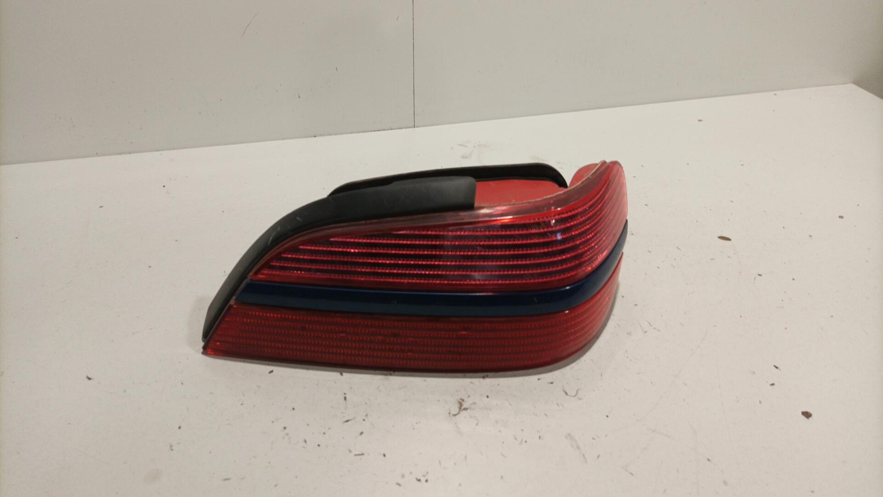 Fanale posteriore principale destro (luci) PEUGEOT 406 PHASE 2 Diésel - 1