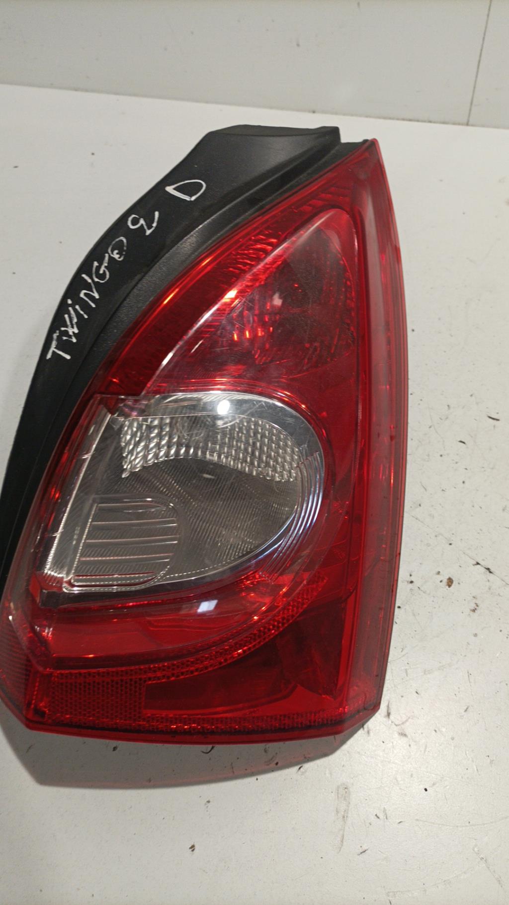 Fanale posteriore principale destro (luci) RENAULT TWINGO 2 PHASE 2 Diésel - 1