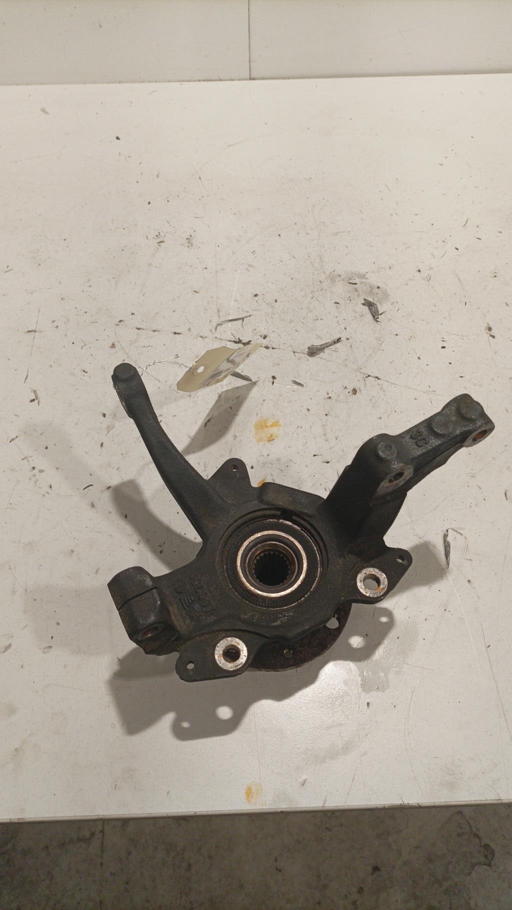 Fuso a snodo anteriore sinistro FORD KA 2 PHASE 2 Gasolina - 1