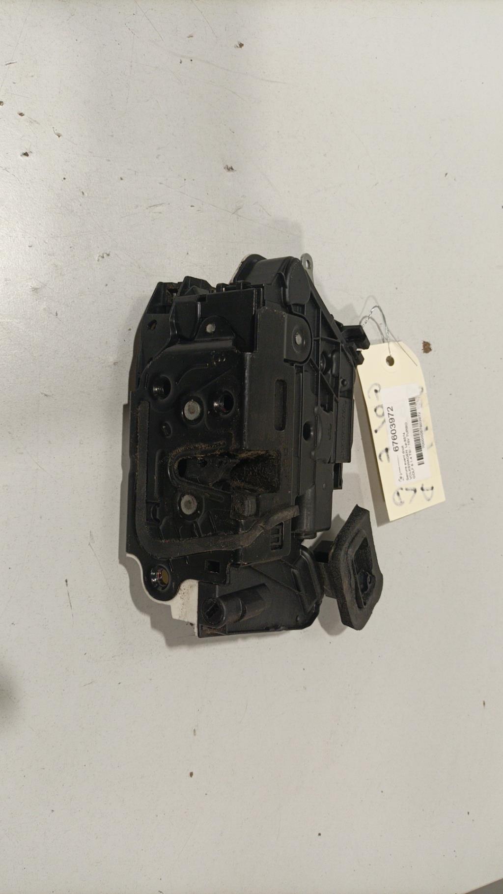 Serratura anteriore destra VOLKSWAGEN GOLF 6 Gasolina - 1