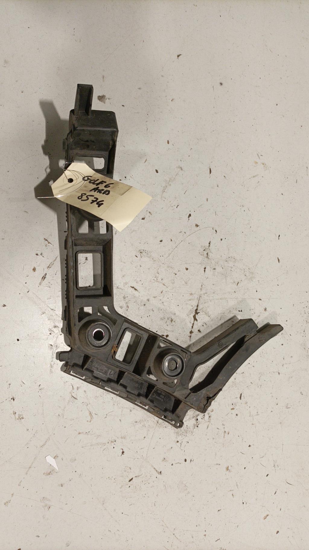 Supporto paraurti posteriore VOLKSWAGEN GOLF 6 Gasolina - 1