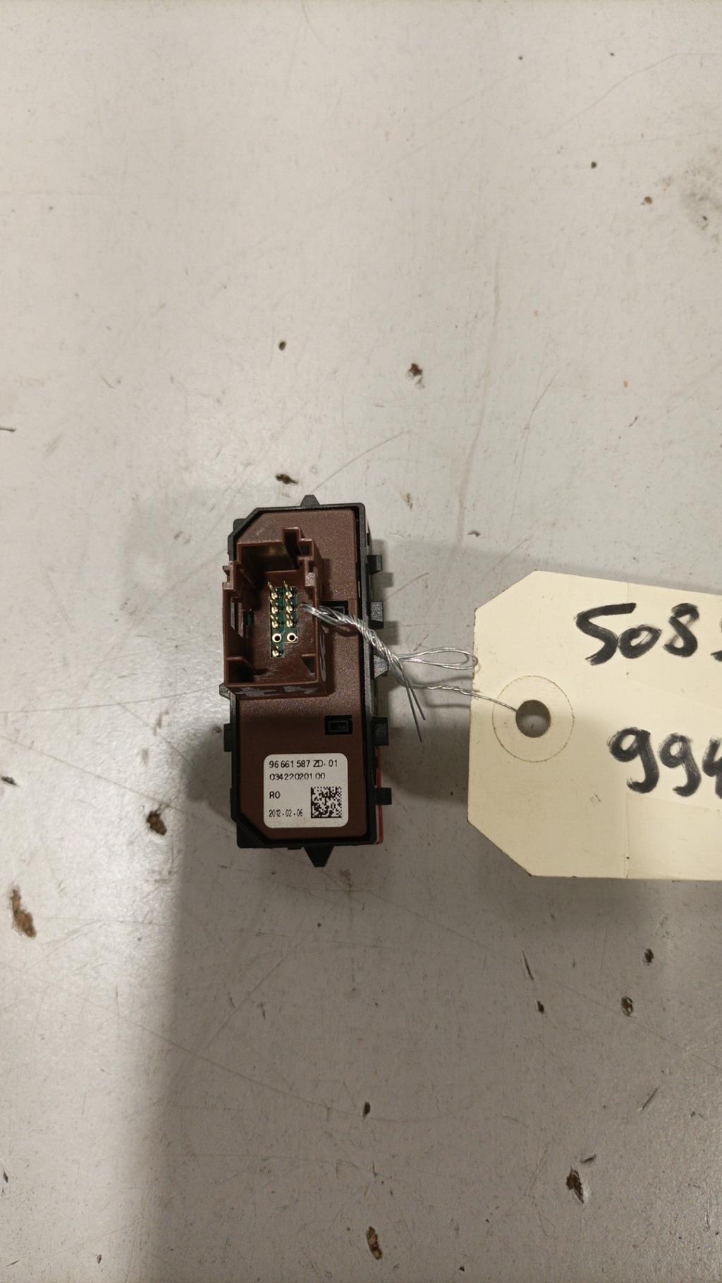 Botón/Interruptor PEUGEOT 508 1 PHASE 1 Diésel - 1
