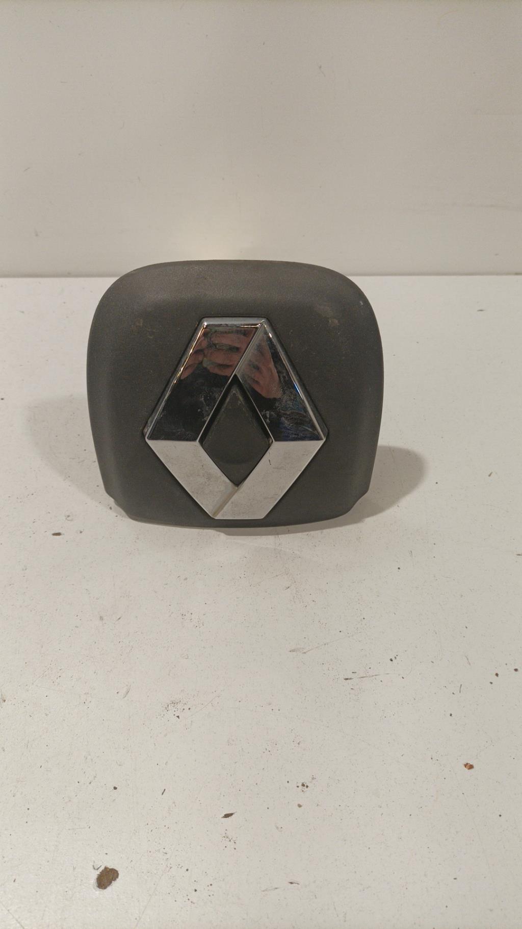 Bouton de coffre RENAULT CLIO 2 CAMPUS PHASE 1 Diesel - 1