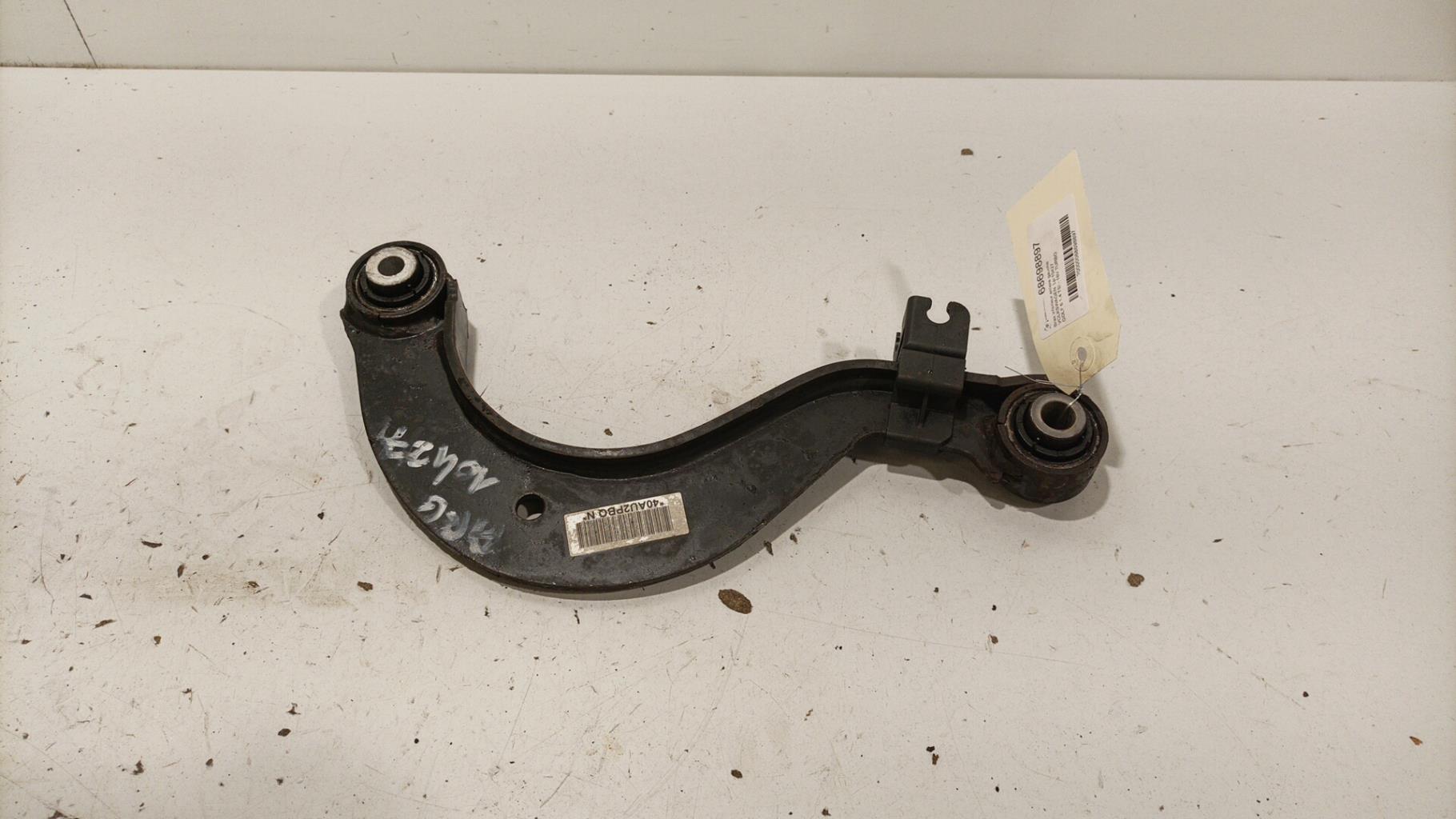Braccio sospensione inferiore posteriore sinistro VOLKSWAGEN GOLF 6 Gasolina - 1