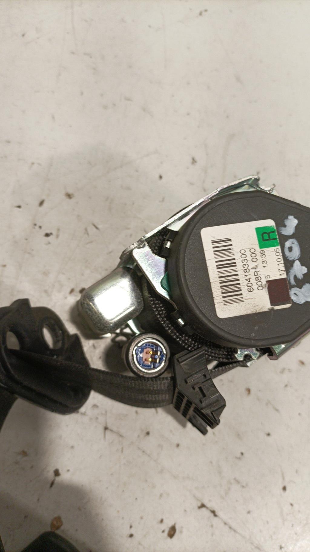 Ceinture avant droit AUDI A3 2 PHASE 1 Essence - 1