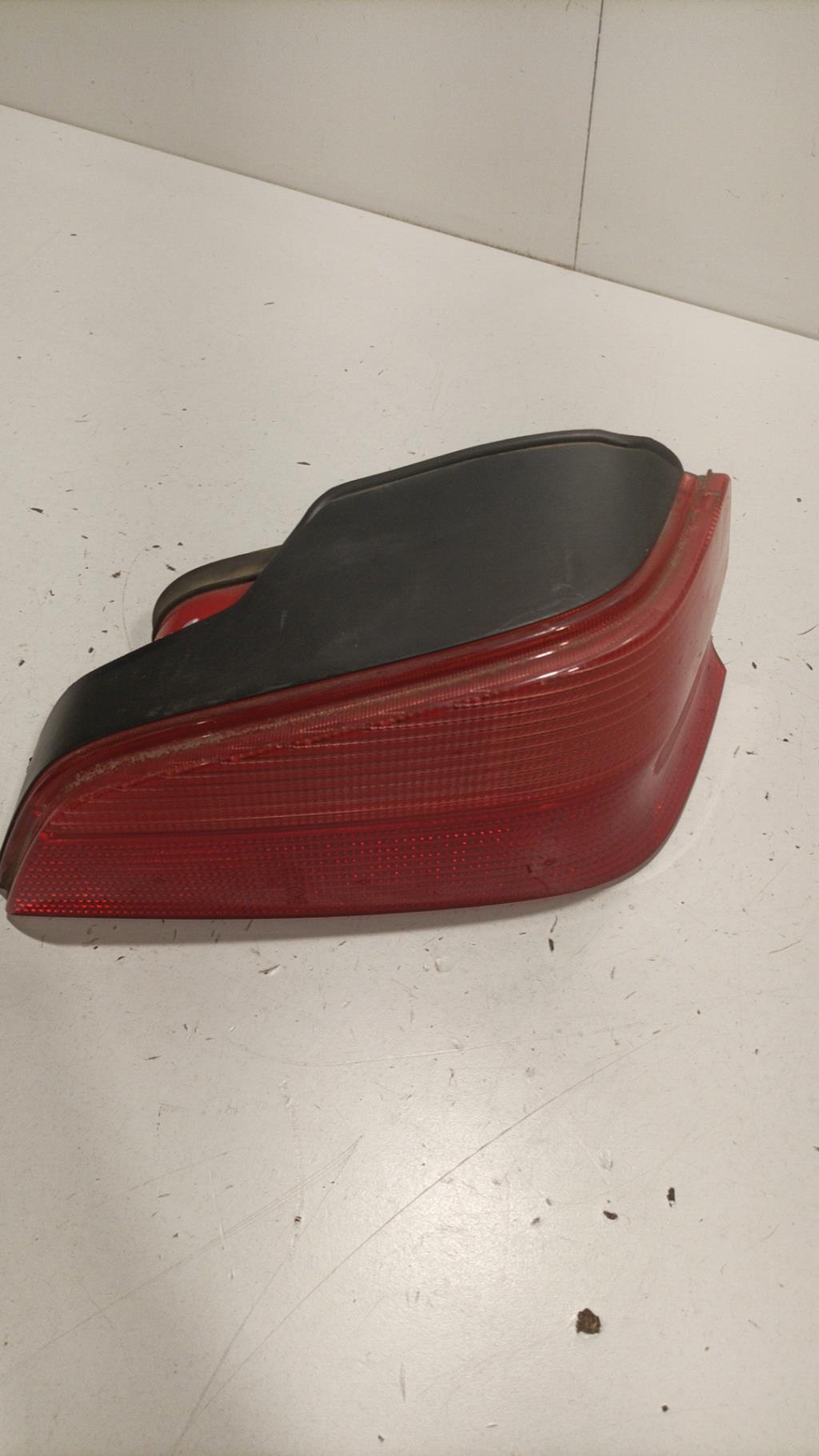 Fanale posteriore principale destro (luci) PEUGEOT 106 PHASE 2 Gasolina - 1