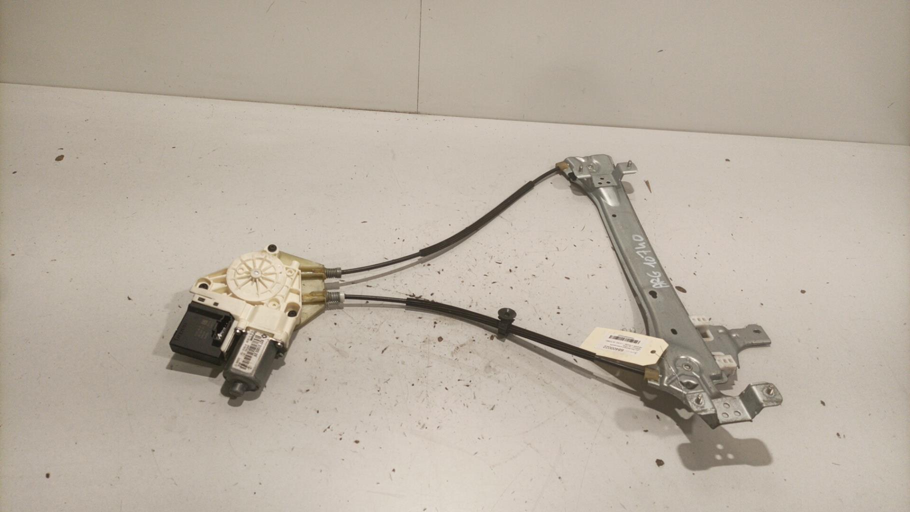 Alzacristalli elettrico posteriore sinistro RENAULT MEGANE 3 PHASE 1 Diésel - 1