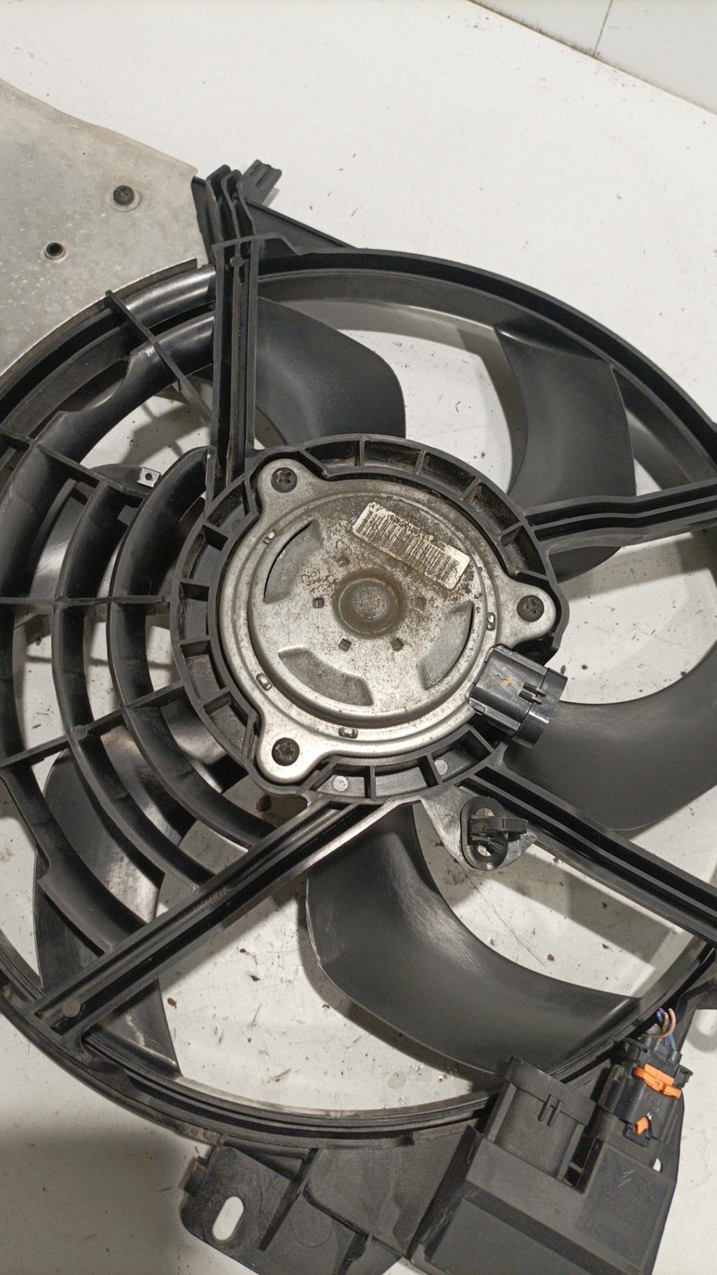 Motoventilatore radiatore PEUGEOT 208 1 PHASE 1 Diésel - 1