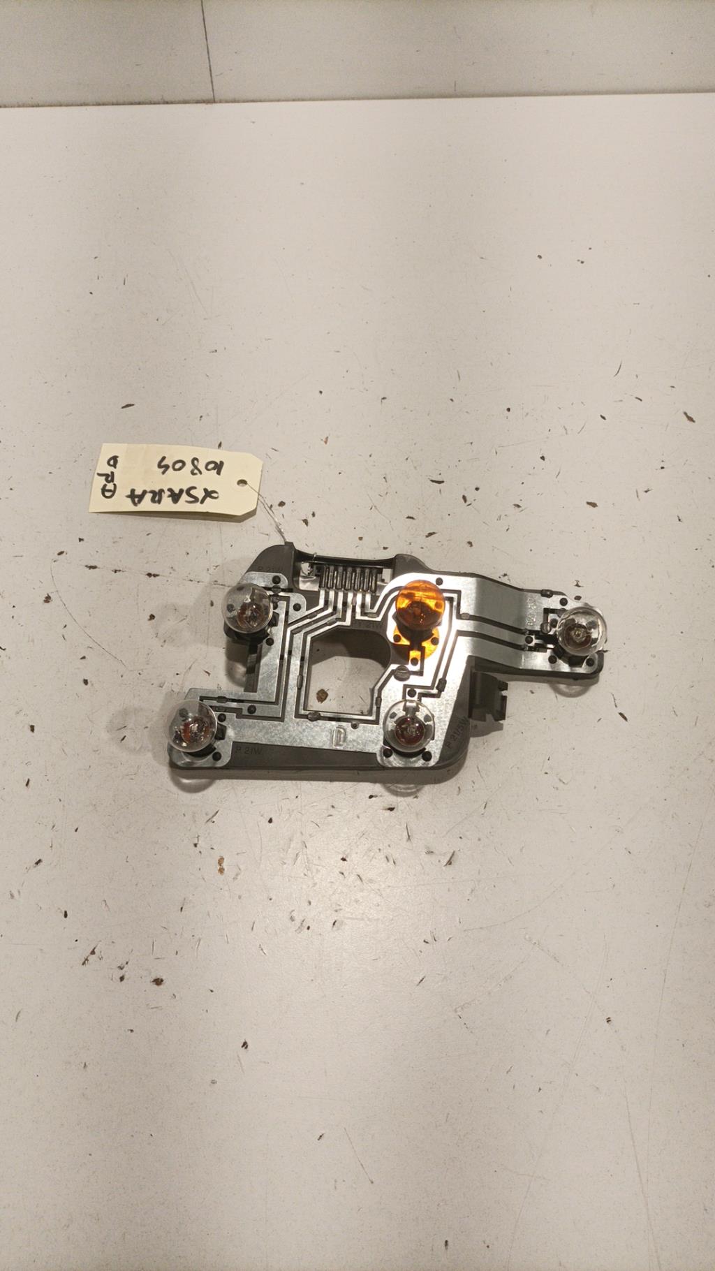 Base portalampade fanale posteriore destro CITROEN XSARA PHASE 1 Gasolina - 1