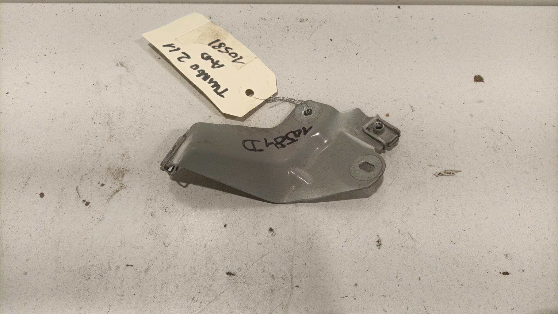 Support de phare droit (tôle) RENAULT TWINGO 2 PHASE 1 Essence - 1