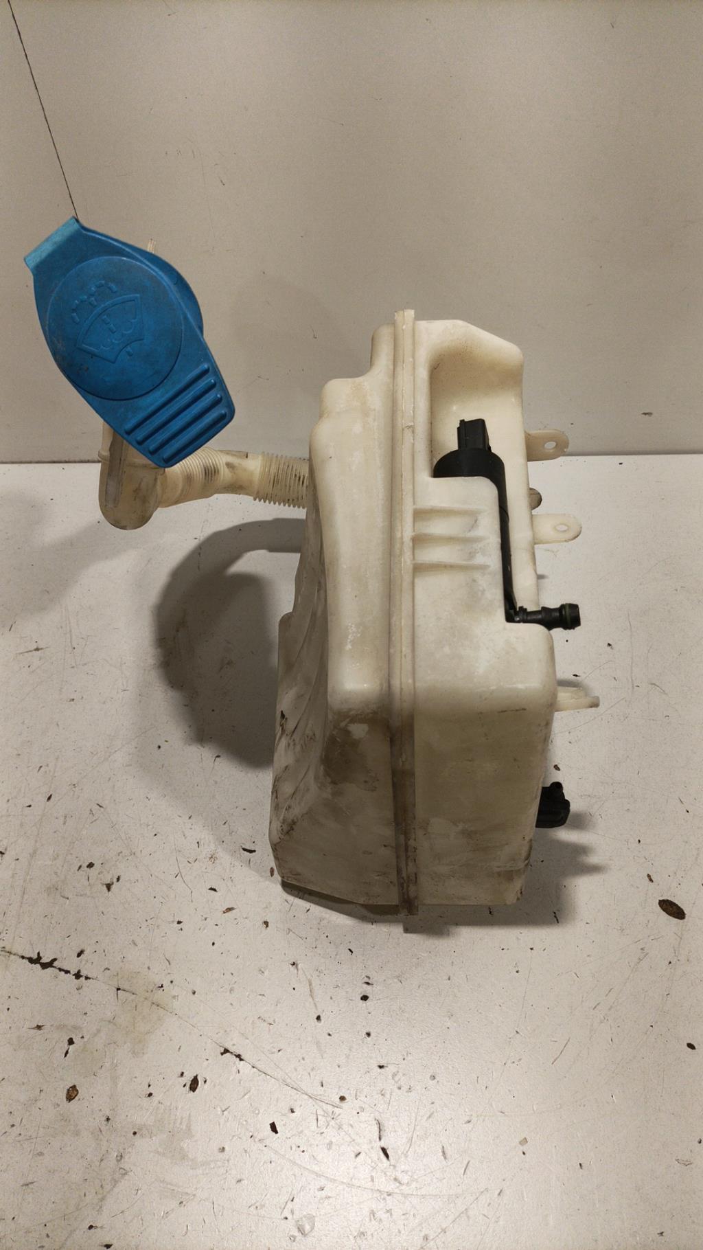 Vase de lave glace AUDI A3 2 PHASE 1 Essence - 1