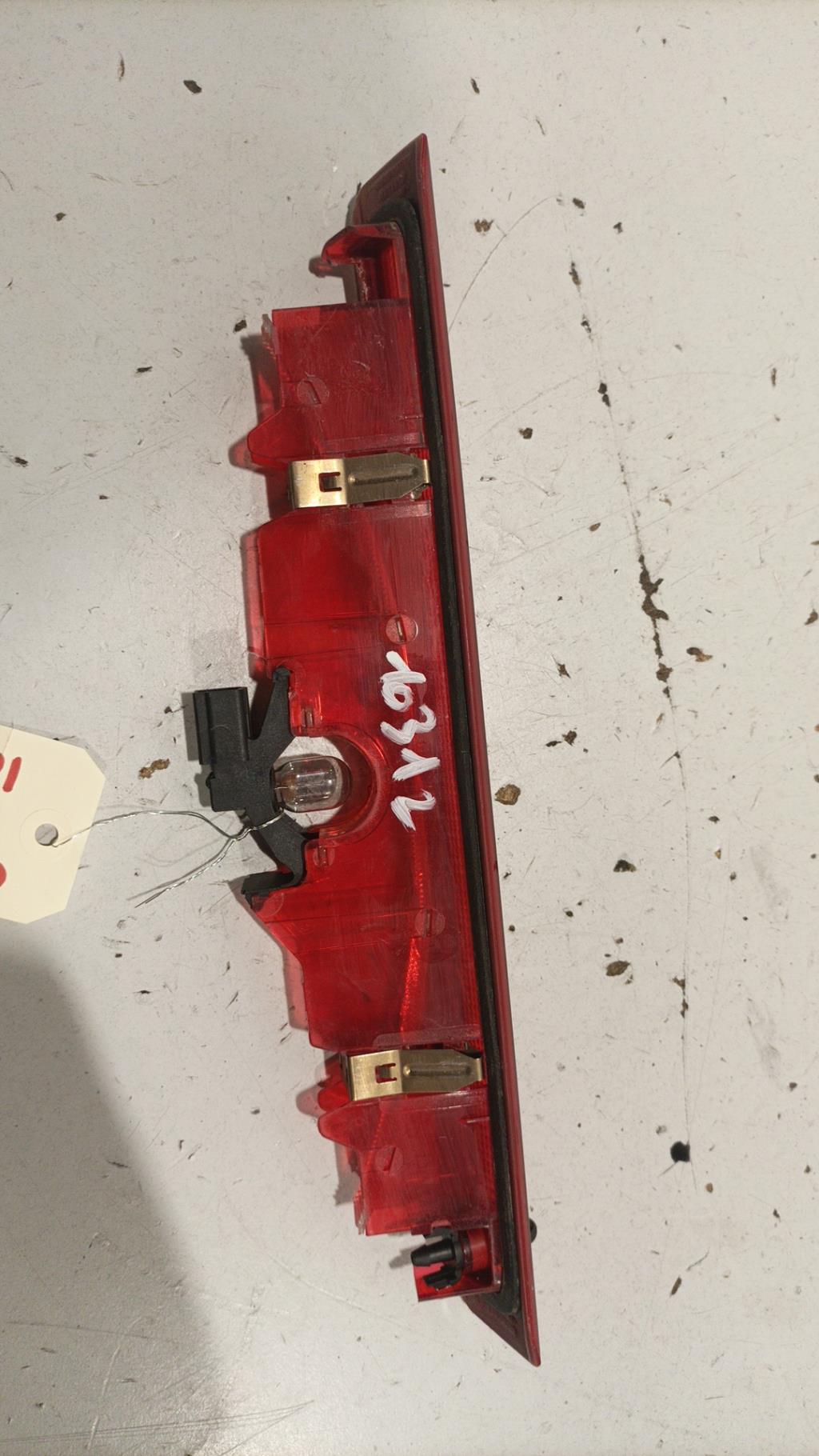 Luce stop centrale RENAULT CLIO 3 PHASE 1 Gasolina - 1